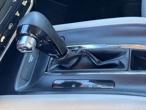 Certified 2022 Honda HR-V EX image 28