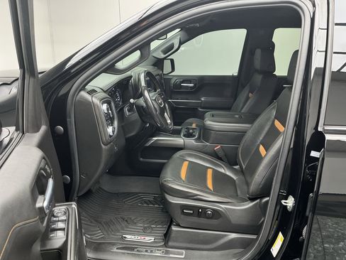 Used 2020 GMC Sierra 1500 AT4 w/ AT4 Preferred Package image 3