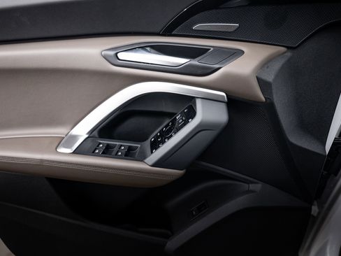 New 2025 Audi Q5 Premium Plus image 13