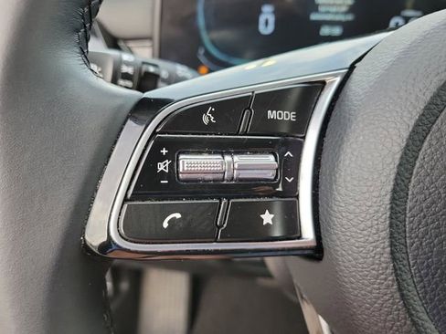 Used 2025 Kia Seltos S FWD image 30