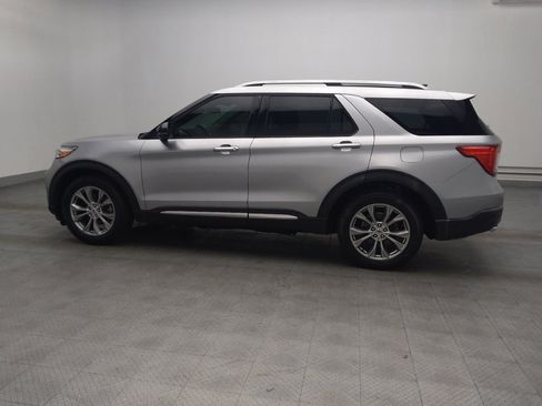 Used 2021 Ford Explorer Limited w/ Equipment Group 301A image 3