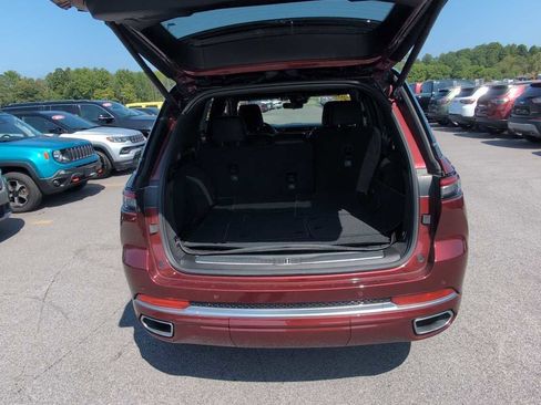 Used 2023 Jeep Grand Cherokee Summit image 17