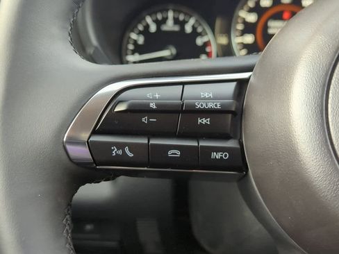 New 2025 MAZDA CX-30 Carbon image 23