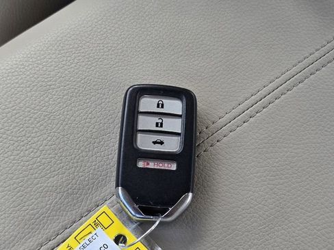 Used 2013 Honda Accord EX-L image 23