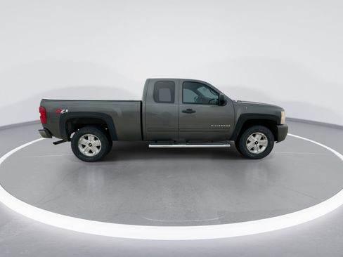 Used 2011 Chevrolet Silverado 1500 LT w/ All-Star Edition image 9