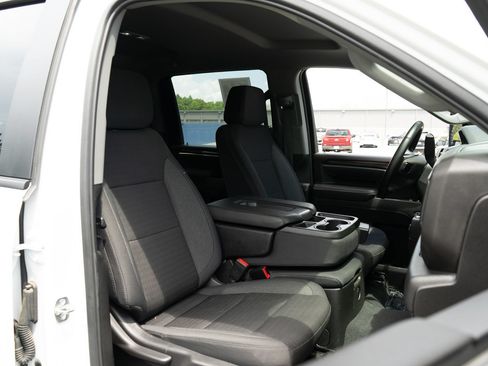 Used 2025 Chevrolet Silverado 2500 LT w/ Convenience Package AWD/4WD image 22