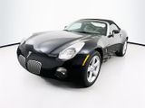 Used 2006 Pontiac Solstice Convertible w/ Premium Package image 3