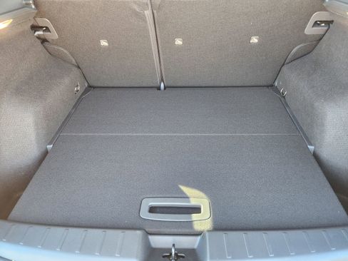 New 2026 Nissan Kicks SR image 27