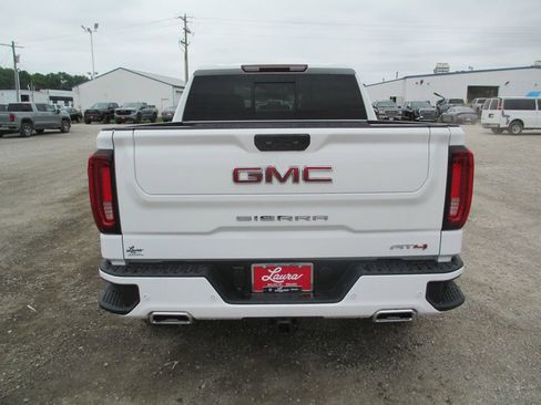 New 2026 GMC Sierra 1500 AT4 w/ AT4 Premium Package AWD/4WD image 7