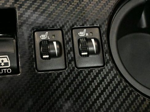 Certified 2019 Toyota 4Runner TRD Off-Road Premium image 12