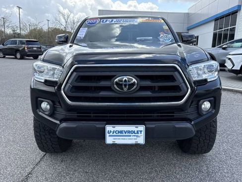 Used 2023 Toyota Tacoma SR5 w/ Technology Package AWD/4WD image 15