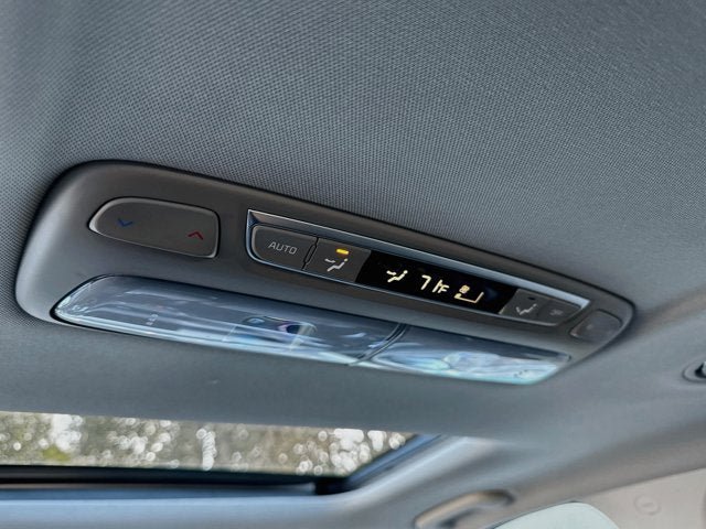 Certified 2022 Kia Telluride EX w/ EX Premium Package AWD/4WD image 26