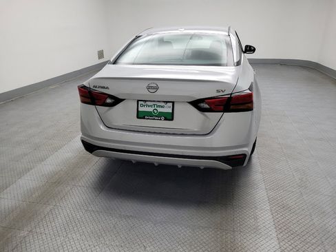 Used 2023 Nissan Altima 2.5 SV image 7