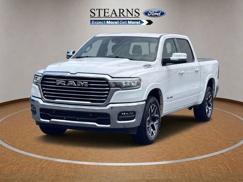Used 2025 RAM 1500 Laramie AWD/4WD image 2