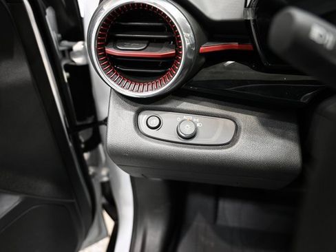 New 2026 Chevrolet Trax RS w/ Sunroof Package image 24