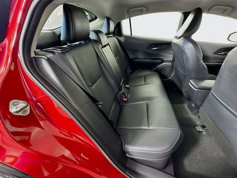 Used 2025 Toyota Prius XLE image 25