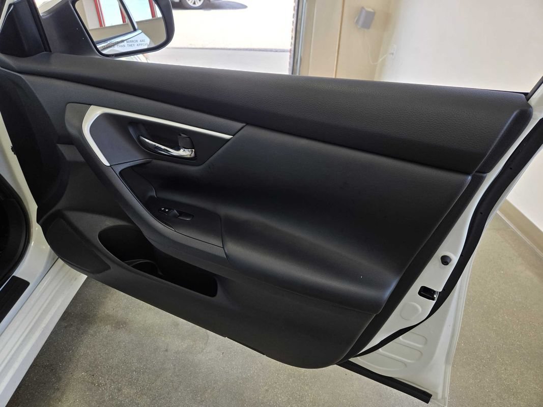 Used 2016 Nissan Altima 2.5 S w/ Power Driver Seat Package FWD image 21