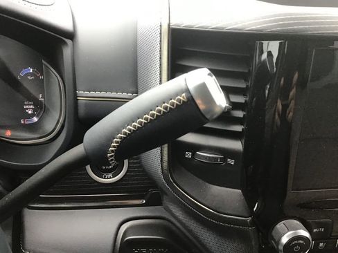 Certified 2023 RAM 3500 Limited w/ Towing Technology Group image 15