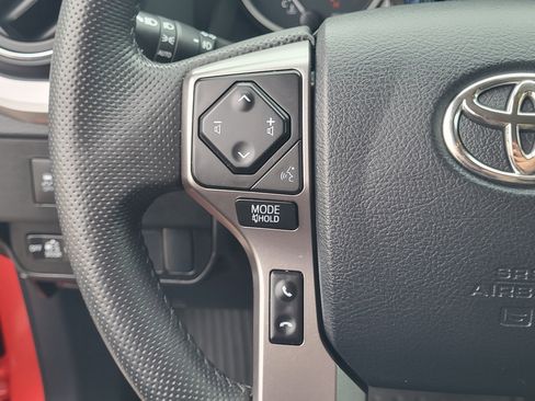 Certified 2023 Toyota Tacoma SR5 AWD/4WD image 14