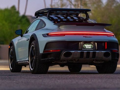 Used 2024 Porsche 911 Dakar image 29