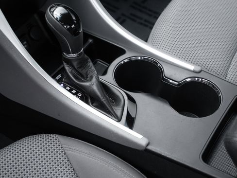 Used 2012 Hyundai Sonata GLS w/ Popular Equipment Pkg image 15