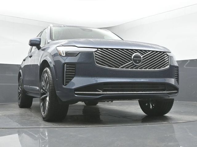 New 2026 Volvo XC90 B6 Plus w/ Protection Package Premier AWD/4WD image 40