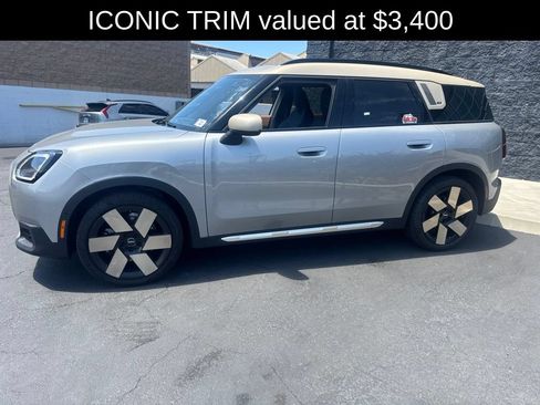 Used 2026 MINI Cooper Countryman S w/ Comfort Package Max AWD/4WD image 2