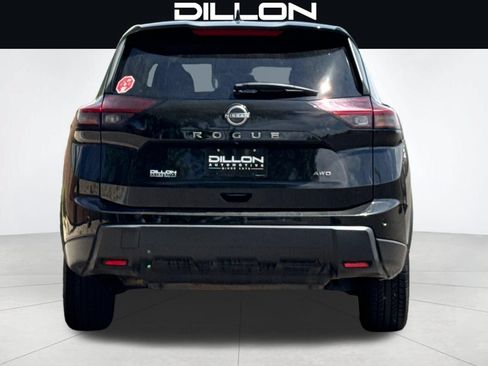 Used 2024 Nissan Rogue S AWD/4WD image 5