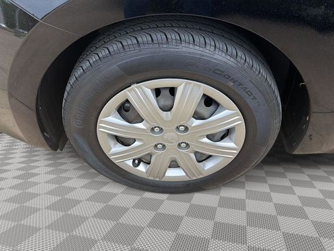 Used 2022 Kia Rio S image 17