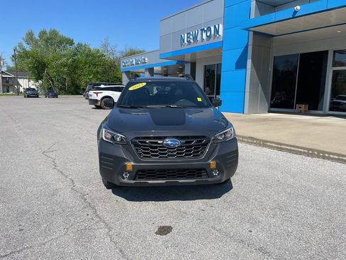 Used 2023 Subaru Outback Wilderness AWD/4WD image 2