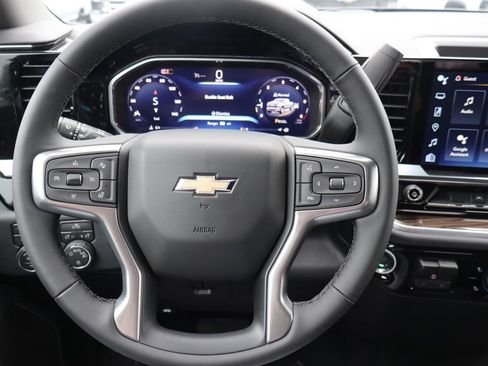 New 2026 Chevrolet Silverado 1500 LT AWD/4WD image 7