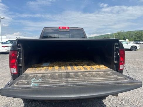 Used 2010 Dodge Ram 2500 Truck Laramie w/ Cold Weather Pkg AWD/4WD image 19