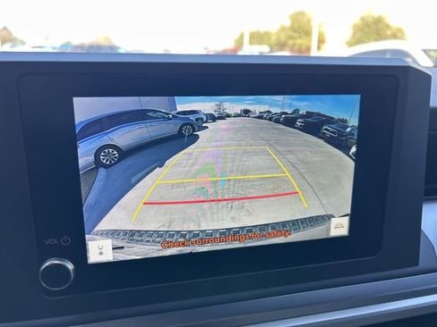 Certified 2025 Toyota 4Runner SR5 image 15