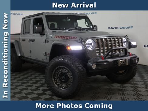 Used 2022 Jeep Gladiator Rubicon w/ LED Lighting Group image 1