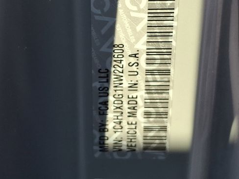 Used 2022 Jeep Wrangler Unlimited Sport S image 28