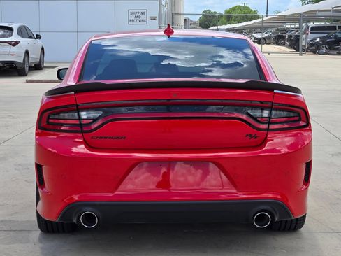 Used 2023 Dodge Charger R/T w/ Plus Group RWD image 6