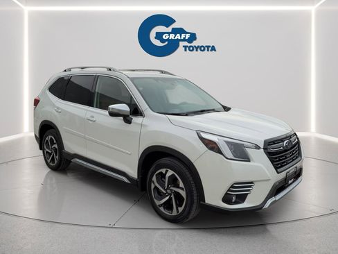 Used 2022 Subaru Forester Touring image 7