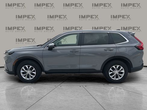 Used 2025 Honda CR-V LX image 2