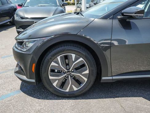 Certified 2023 Kia EV6 Light RWD image 9