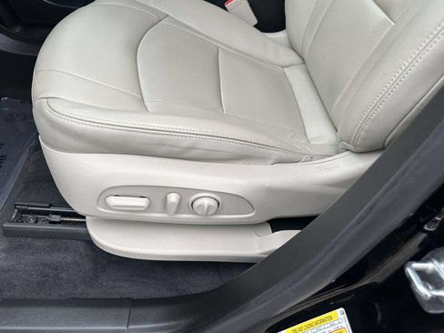 Certified 2021 Buick Enclave Essence w/ Trailering Package, 5000 lbs. AWD/4WD image 18