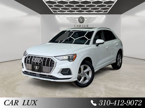 Used 2020 Audi Q3 2.0T Premium w/ Convenience Package AWD/4WD image 1