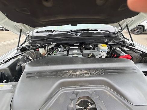 Used 2022 RAM 2500 Laramie AWD/4WD image 17