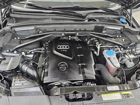 Used 2016 Audi Q5 2.0T Premium Plus w/ Technology Package AWD/4WD image 39