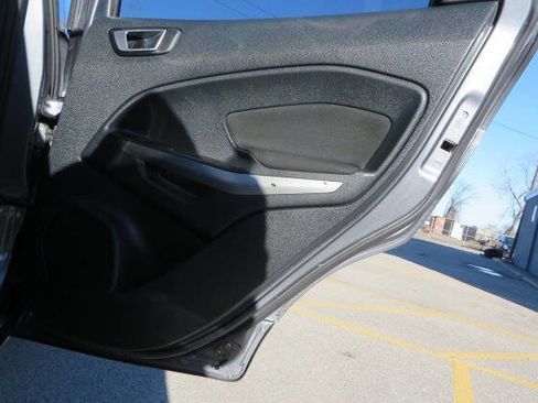 Used 2018 Ford EcoSport SE image 34