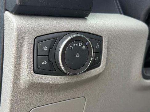 Used 2019 Ford F150 XL w/ Equipment Group 101A Mid AWD/4WD image 37