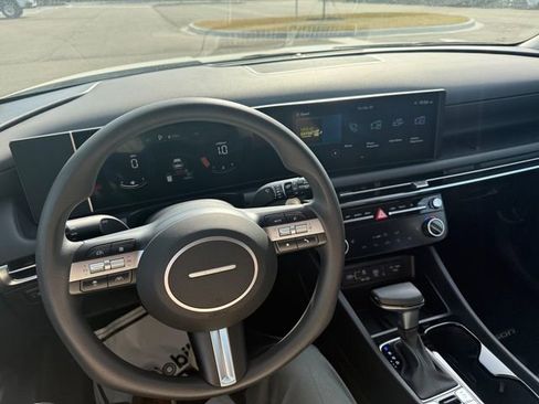 Used 2025 Hyundai Tucson SEL image 6