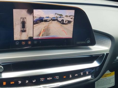 New 2026 Cadillac Lyriq Luxury RWD image 10