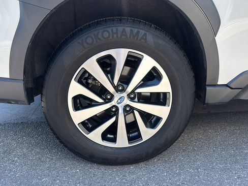 Certified 2024 Subaru Outback Premium AWD/4WD image 44