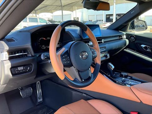 Used 2026 Toyota Supra Premium image 16