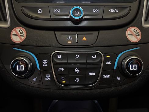 Used 2023 Chevrolet Malibu LT image 27